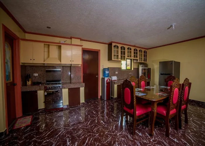 Jenjen's House * Lapu-Lapu City